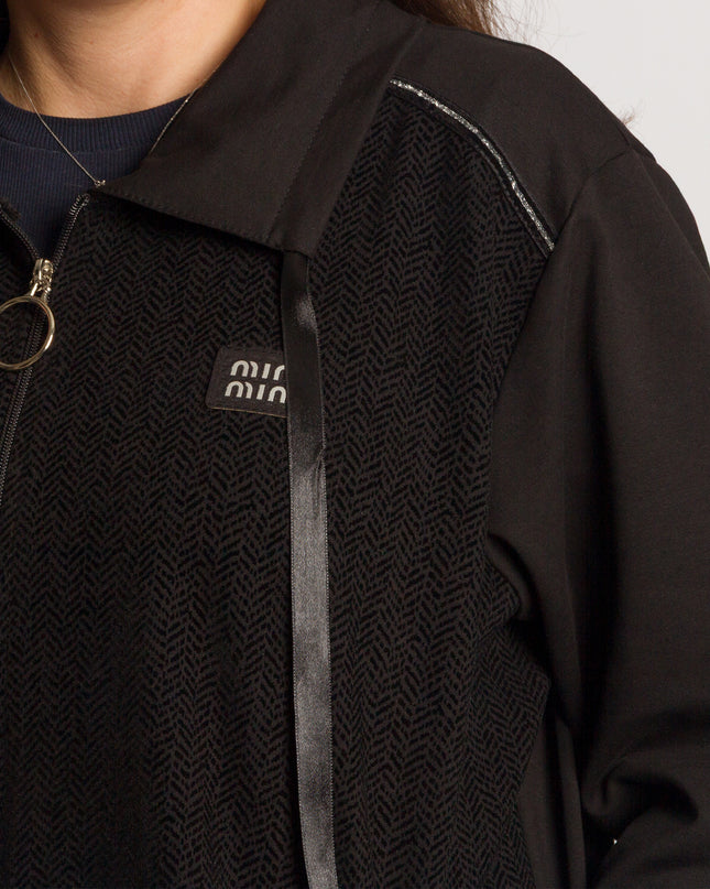 Ținută sport maxi pentru femei, cu o croială confortabilă