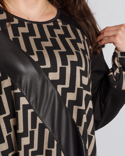 Tunică lejeră în mărimi mari cu accente din piele