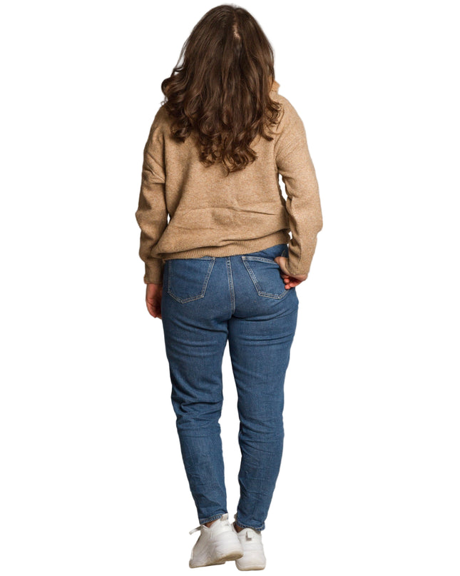 Cămașă formală lejeră cu nasturi și buzunar, mărimi mari