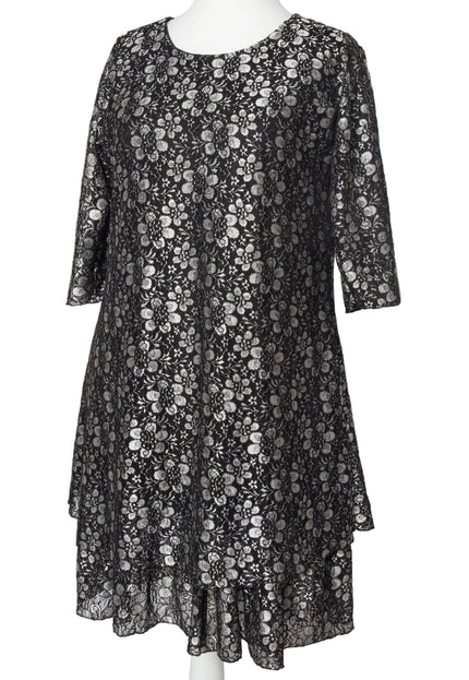 Rochie decupată din șifon cu flori mov