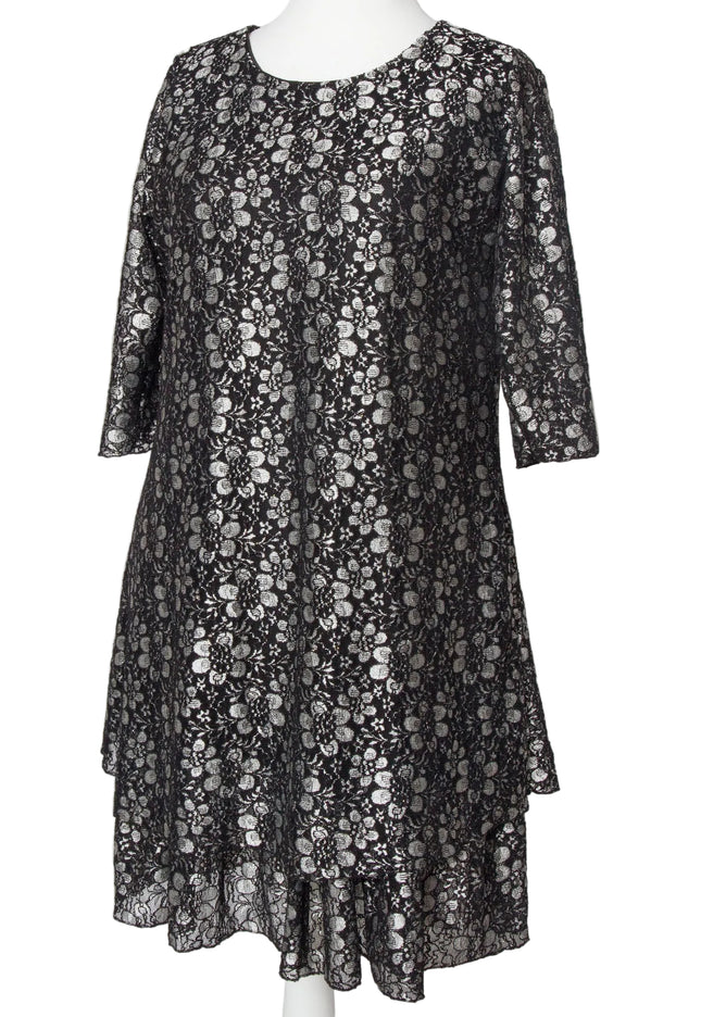 Rochie decupată din șifon cu flori mov