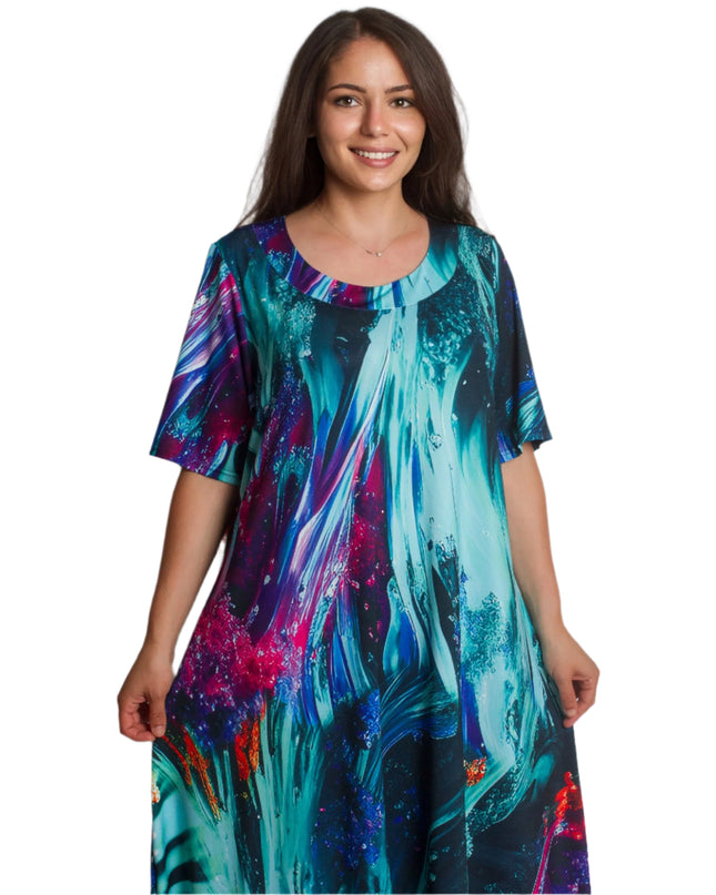 Rochie maxi multicoloră cu model abstract și decolteu rotund