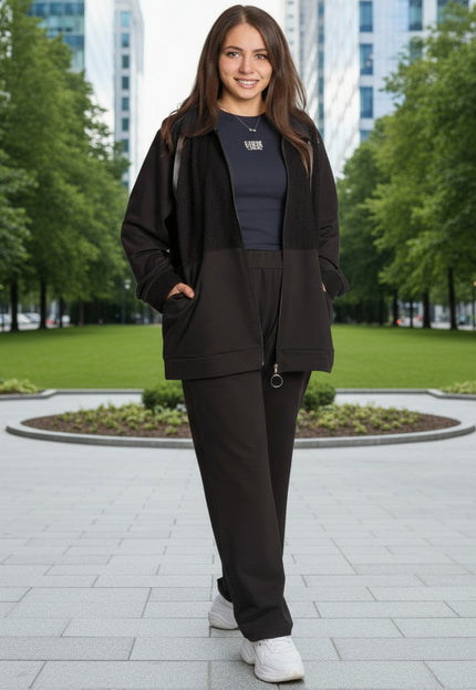 Ținută sport maxi pentru femei, cu o croială confortabilă