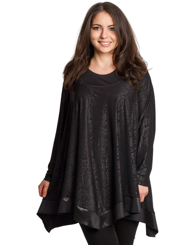 Tunică lejeră în mărimi mari cu accente din piele