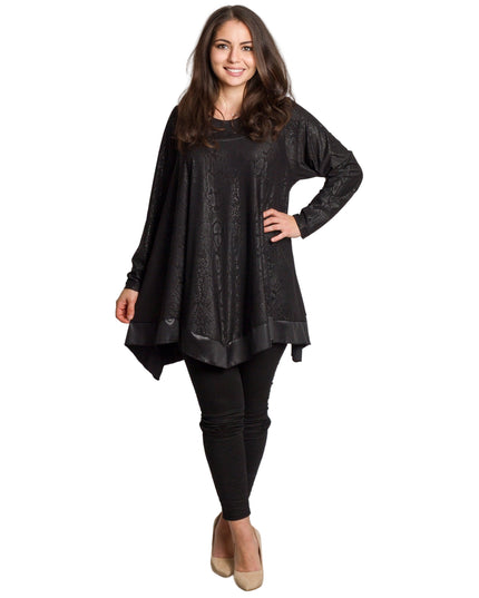 Tunică lejeră în mărimi mari cu accente din piele