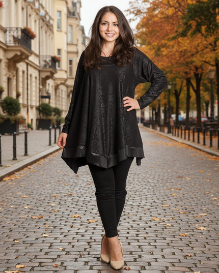 Tunică lejeră în mărimi mari cu accente din piele