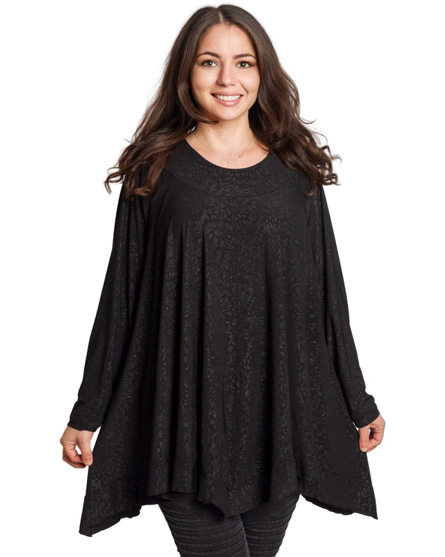 Tunică lejeră în mărimi mari cu accente din piele