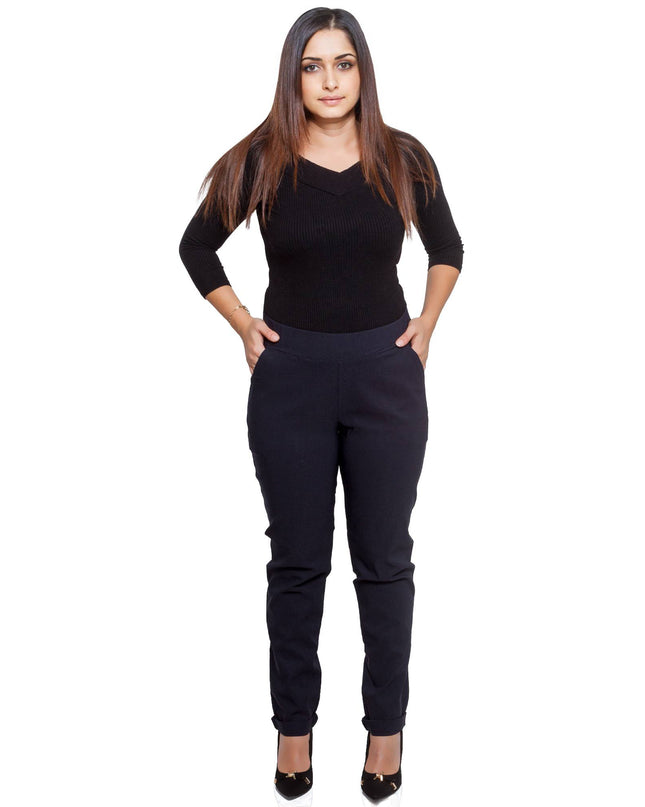 Pantaloni maxi eleganți negri cu elastic în talie și legături