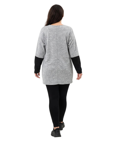 Сива туника в големи размери с черен акцент и джоб