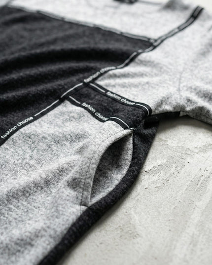 Сива туника в големи размери с черен акцент и джоб