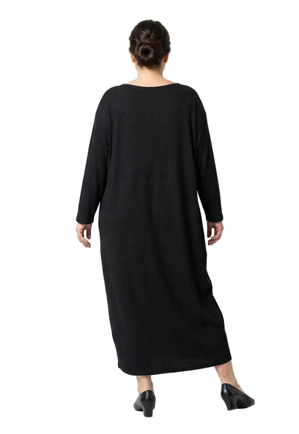 Разкроена официална черна рокля големи размери