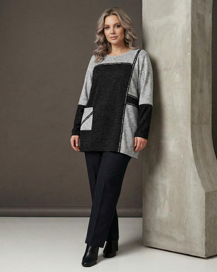 Сива туника в големи размери с черен акцент и джоб