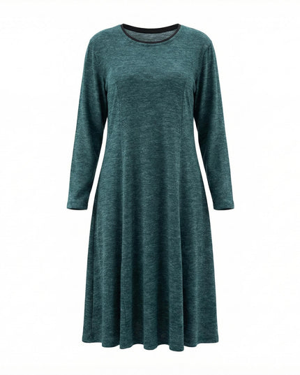 Елегантна разкроена рокля в масленозелен меланж