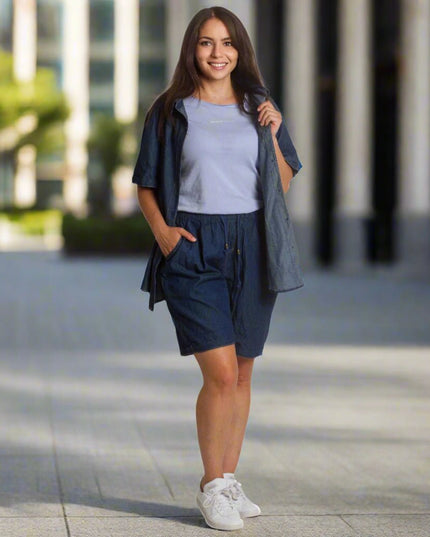 Къси дънкови шорти с джобове и ластик в големи размери - Maxi Market