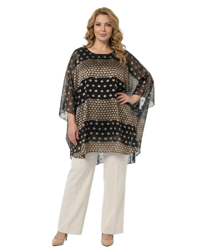Официална черна макси туника тип пончо с шифон на златисти точки отпред, снимана в цял ръст на бял фон.