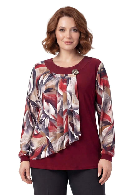 Елегантна официална червена туника с флорален шифон и акцент брошка, представена отпред върху модел.