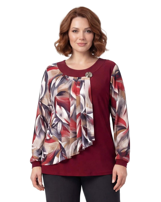 Елегантна официална червена туника с флорален шифон и акцент брошка, представена отпред върху модел.