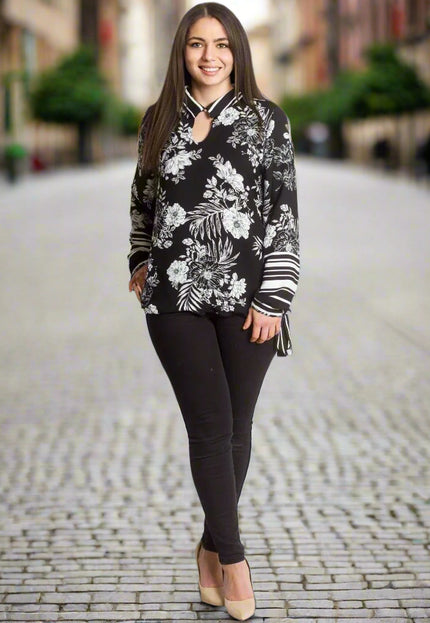 Официална макси риза в черен цвят на бели цветя - Maxi Market