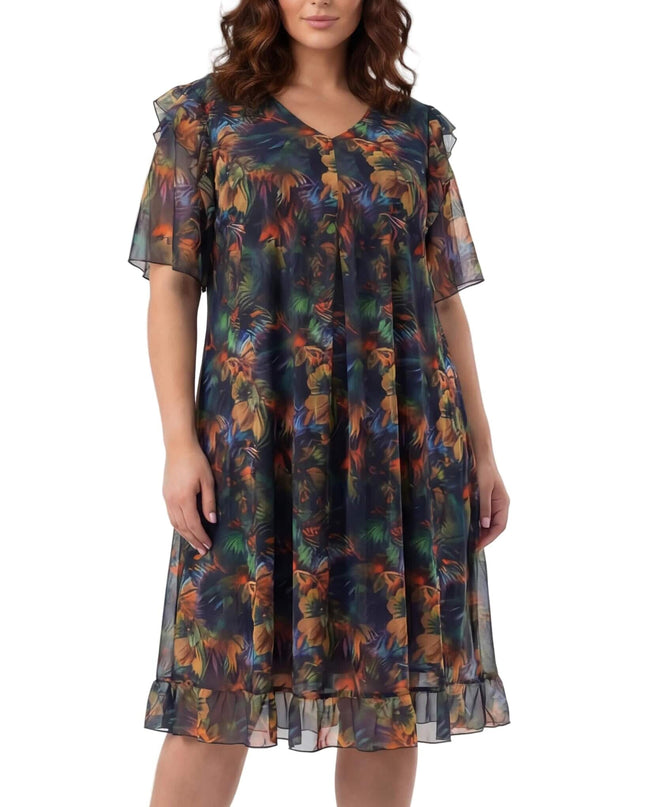 Официална макси рокля от цветен шифон с флорални мотиви и ефектни ръкави, заснета в цял ръст отпред на бял фон.