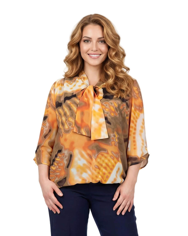 Официална оранжева туника с панделка и абстрактен десен за макси дами, завършваща с ластичен подгъв, вид отпред.