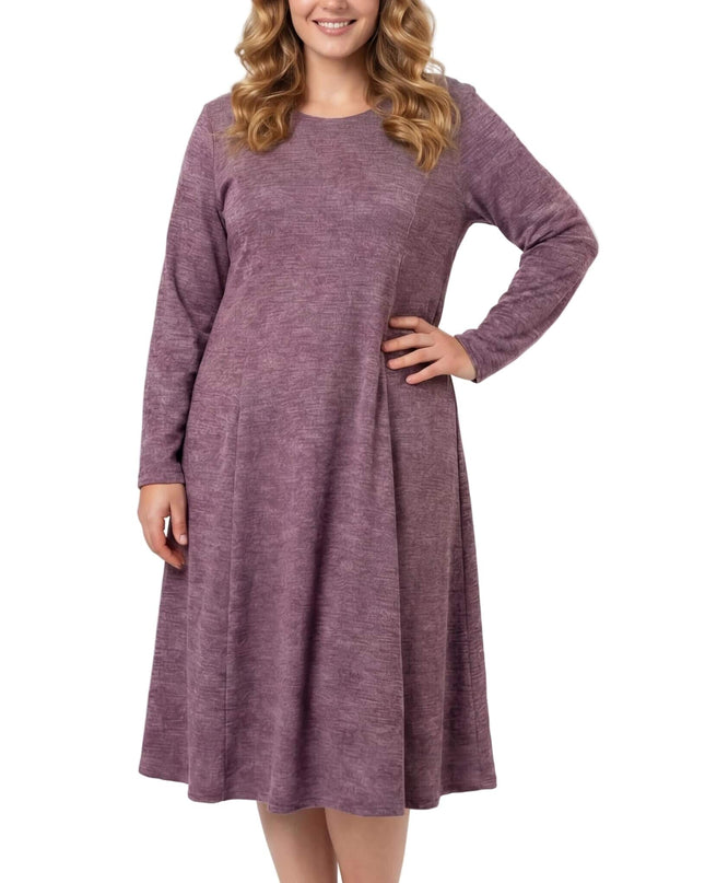 Разкроена рокля от плътна вискоза в цвят пепел от рози, с дълъг ръкав и А-силует, заснета в цял ръст.