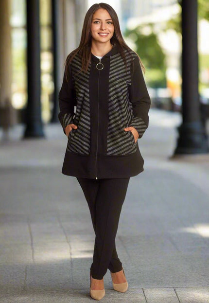 Стилен жакет в големи размери с качулка и декоративни райета - Maxi Market