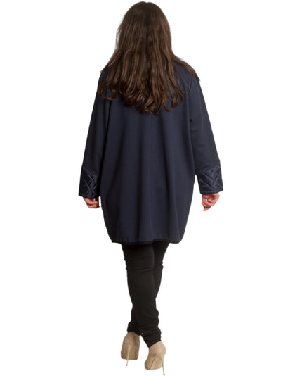 Тъмносин капитониран жакет с джобове и цип в големи размери - Maxi Market