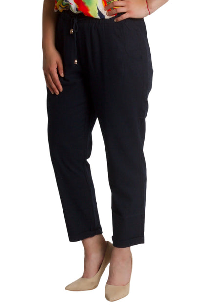 Тъмносин панталон с джобове и връзки в големи размери - Maxi Market