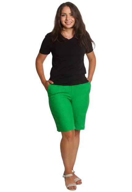 Зелени къси панталони с джобове и цип в големи размери - Maxi Market