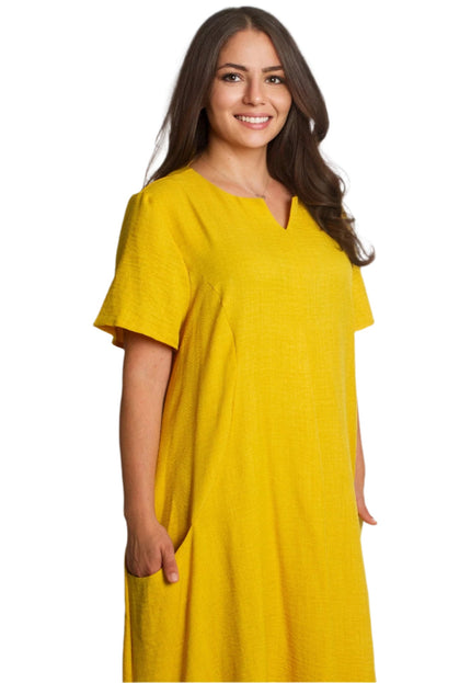 Жълта разкроена ленена рокля с V - деколте и джобове - Maxi Market